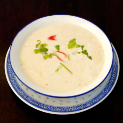 Vietnamesische-Curry-Kokosmilch-Suppe_2.jpg