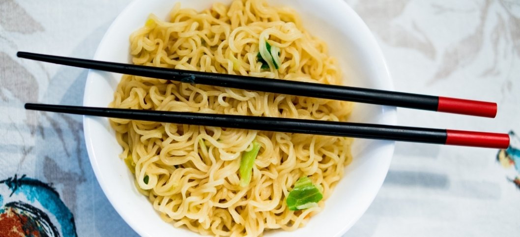 Noodles-with-chopsticks.jpg